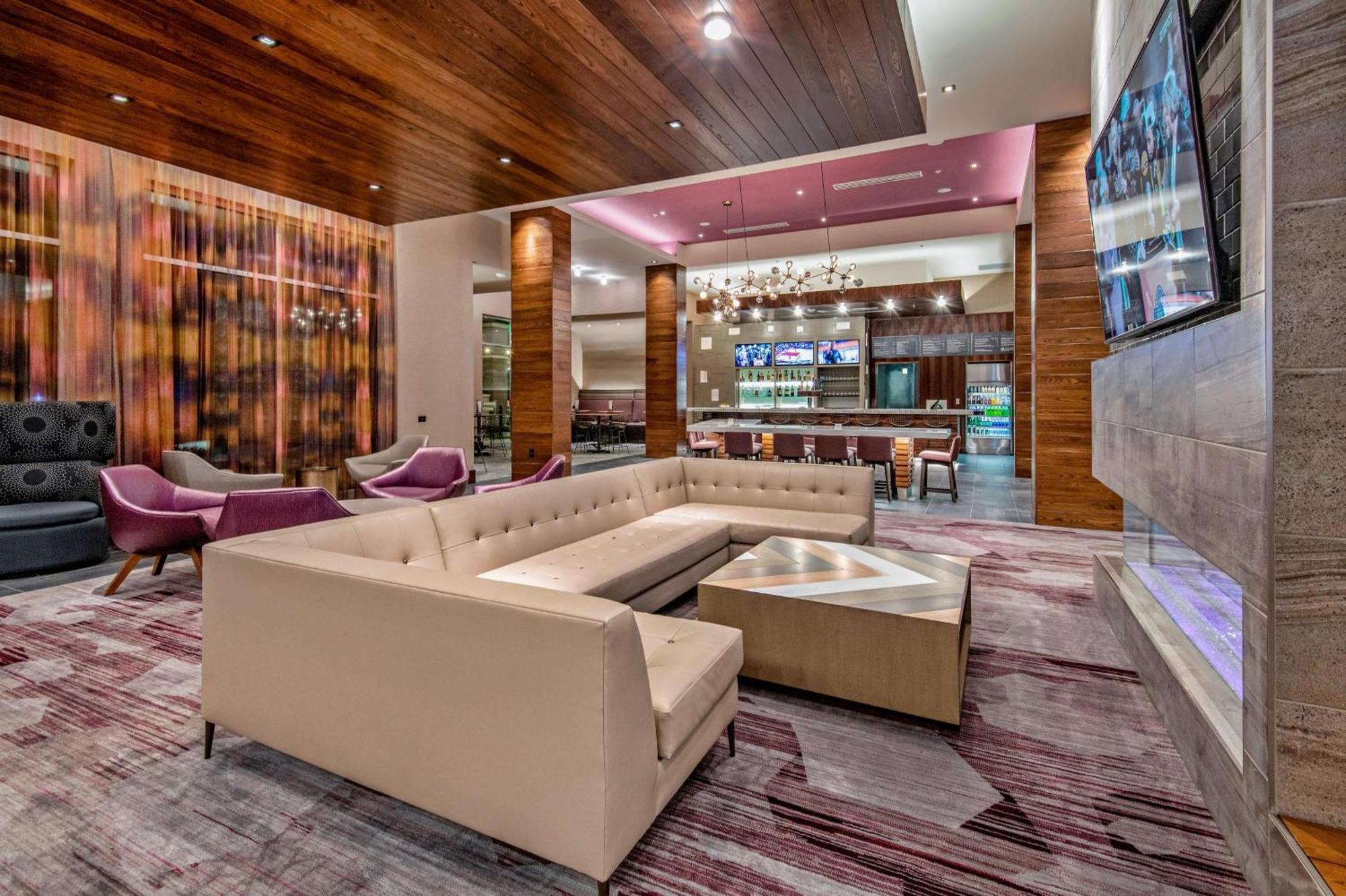 Courtyard By Marriott Raleigh Cary/Parkside Town Commons Hotel Kültér fotó