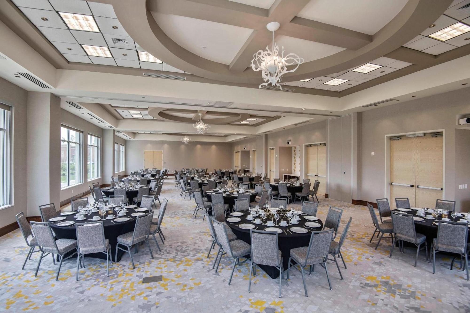 Courtyard By Marriott Raleigh Cary/Parkside Town Commons Hotel Kültér fotó